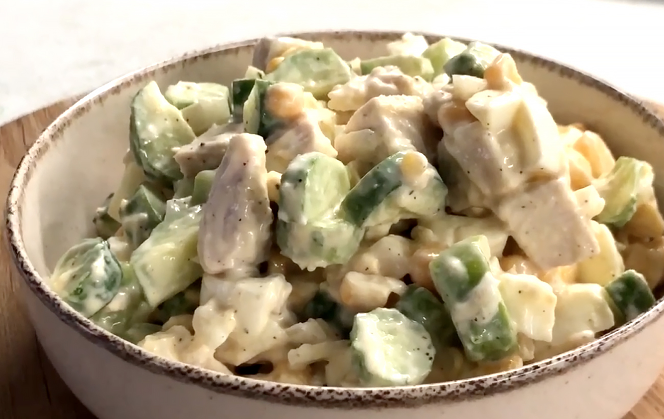 Вкуснее оливье: три рецепта салатов на праздничный стол